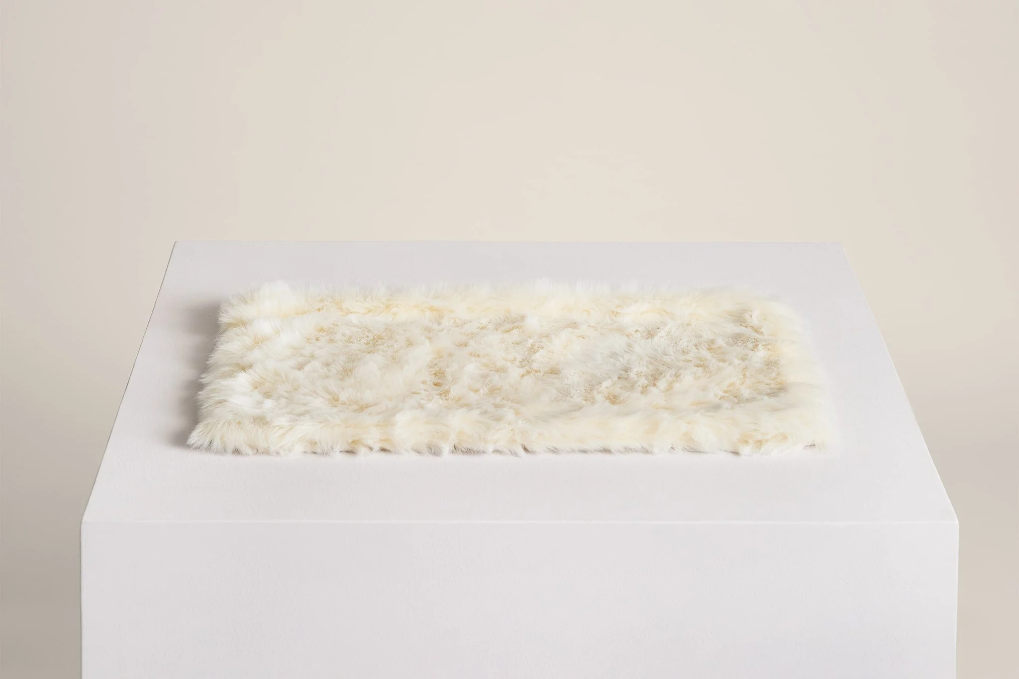 tuft + paw Cloud Nine Window Hammock - Image 7